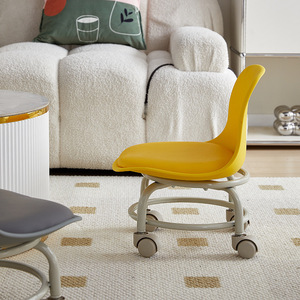 <span class=keywords><strong>Tabouret</strong></span> à roulettes universel <span class=keywords><strong>de</strong></span> conception moderne <span class=keywords><strong>pour</strong></span> tout-petits banc <span class=keywords><strong>de</strong></span> patinage à roulettes paresseux <span class=keywords><strong>pour</strong></span> la maison avec poulie belle couture petite chaise populaire - Product Image 4