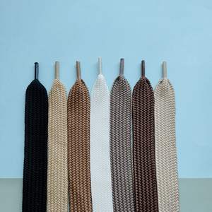 Cordones automáticos Máquina de moldeo por inyección vertical Máquina de moldeo por inyección de plástico para hacer cordones de plástico - Product Image 6