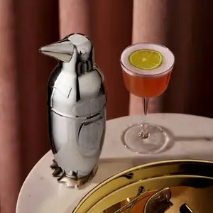 Pengocok Cocktail Penguin besi tahan karat 500ml perak pengocok Cobbler antik dengan saringan