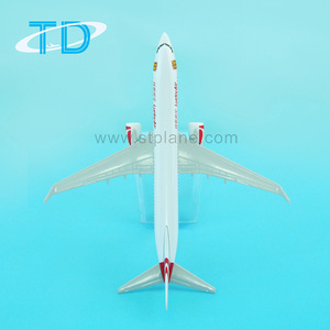 แอร์เอเชีย เครื่องบิน B737-800 ขนาด 16 ซม. สเกล 1/250 ชุดโมเดลโลหะทั้งลำ ของกลุ่มสายการบินเอเชีย สำหรับการจัดซื้อแบบครบชุดสำหรับองค์กร - Product Image 3