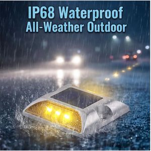 Dissuasore Stradale Solare <span class=keywords><strong>a</strong></span> LED in Alluminio Pressofuso Impermeabile IP68 Premium con Riflettori ad Alta Luminosità per la Sicurezza Autostradale - Product Image 2