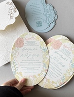 Cartes d'invitation de graduation personnalisées de luxe avec gaufrage et estampage à chaud et enveloppes