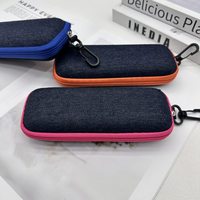 Étui à lunettes souple zippé en jean, support rectangulaire solide pour lunettes de soleil, organisateur portable, crochet de suspension coloré pour lunettes