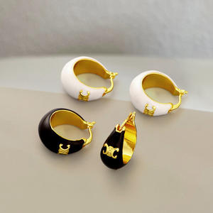 Orecchini a Cerchio E4083 Placcati in Oro Nero, Classici Unisex per Uso Quotidiano, Gioielli Raffinati in Lega di Metallo Prezioso - Product Image 3