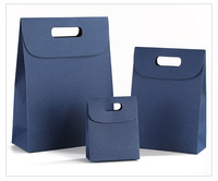 Sacs en papier haut de gamme écologiques pour emballage cadeau, impression sérigraphique, fermeture à rabat, papier mat solide spécial, boutique de bougies, déchirable