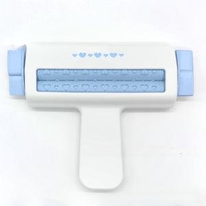 Rodillo <span class=keywords><strong>de</strong></span> Papel con Forma <span class=keywords><strong>de</strong></span> Corazón (670XY) para Manualidades Infantiles, Máquina <span class=keywords><strong>de</strong></span> Arte en Papel con Perforadoras - Product Image 1