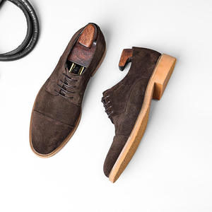 Zapatos casuales de cuero mate para hombre, estilo nuevo de otoño, zapatos de cuero de gamuza de tendencia británica para hombre, zapatos de vestir y Oxford. - Product Image 5