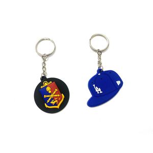 Llavero de Goma 3D Personalizado con Logotipo en PVC y Metal - Product Image 4