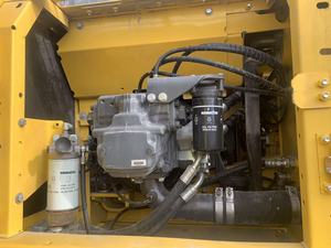 Excavatrice sur chenilles Komatsu PC240LC d'occasion, 24 tonnes, d'origine japonaise, faible nombre d'heures, bon état, pelle hydraulique à vendre - Product Image 3