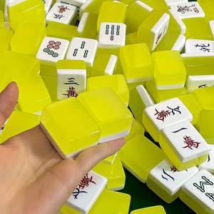 Nouveau jeu <span class=keywords><strong>de</strong></span> <span class=keywords><strong>Mahjong</strong></span> chinois 2026 <span class=keywords><strong>de</strong></span> luxe moderne, personnalisé et gravé, en acrylique doré résistant à l'eau, 144+4 tuiles <span class=keywords><strong>de</strong></span> <span class=keywords><strong>Mahjong</strong></span> - Product Image 4