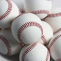Balle de baseball en PVC rigide cousue à la main, balle d'entraînement de 9 pouces pour les jeunes et les adultes, pour l'entraînement au battement
