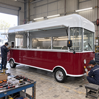 Food Truck 4,8 m en acier inoxydable, style capsule, cuisine mobile extérieure avec compartiments isolés