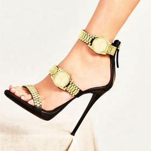 Sandalias de tacón alto para mujer, diseño de verano, con decoración dorada en el tobillo, punta abierta, gran oferta, color negro, sandalias de vestir para mujer de verano. - Product Image 6