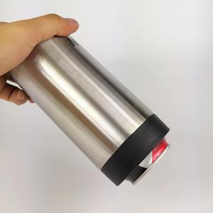 <span class=keywords><strong>Cadeau</strong></span> promotionnel pour les entreprises d'<span class=keywords><strong>alcool</strong></span> Refroidisseur de canettes de bière Boîtes minces Isolateur de 12 oz Porte-canettes <span class=keywords><strong>en</strong></span> acier inoxydable à double paroi - Product Image 2