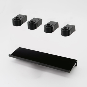 Porte-shampooings muraux en plastique PET jetables personnalisés porte-shampooings argentés pour hôtels - Product Image 2