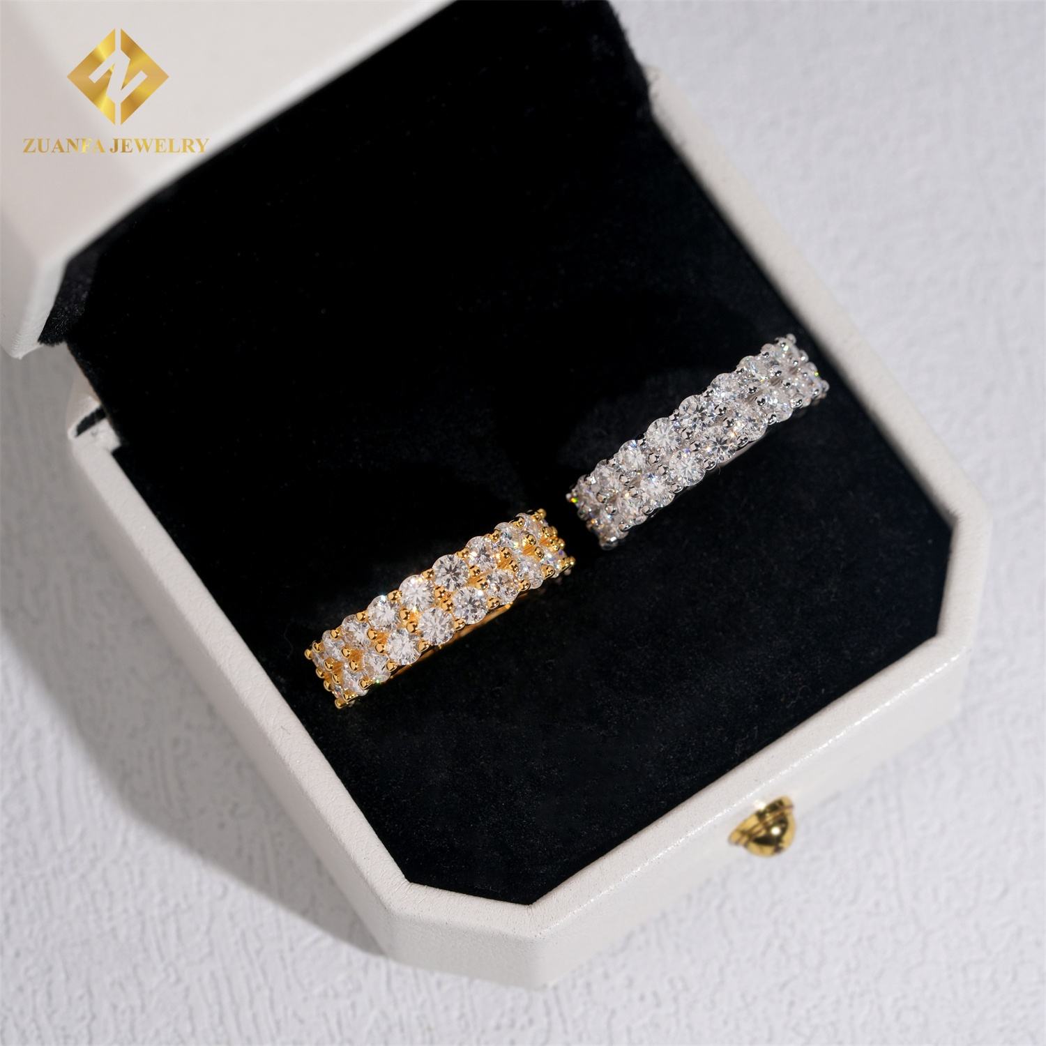 White moissanite-silver color