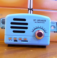 BT01 Ornamen Kayu Mini Radio Card Subwoofer Stereo Kecil Kreatif Retro Speaker Mini Bt Portabel