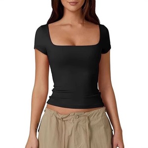 Haut court ajusté pour femme 2026, couleur unie, col <span class=keywords><strong>carré</strong></span>, manches courtes, style décontracté - Product Image 1