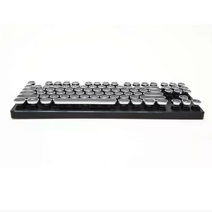 핫 세일 <span class=keywords><strong>87</strong></span>키 기계식 레트로 타자기 메탈릭 느낌 게이밍 유선 키보드 - Product Image 4