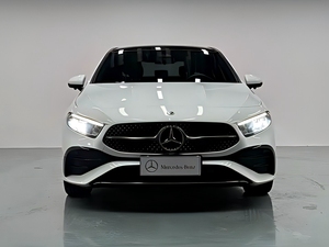 Mercedes-Benz <span class=keywords><strong>Clase</strong></span> <span class=keywords><strong>A</strong></span> 2024 <span class=keywords><strong>A</strong></span> <span class=keywords><strong>200</strong></span> L Edición Fashion - Product Image 3