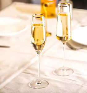 Copa de Champán de Cristal Clásica y Elegante, Forma de Tulipán, para Brindis de Boda y Catering - Product Image 6