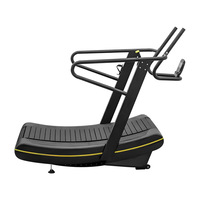 Tapis roulant commercial sans fil sans moteur, surface incurvée, écran LED, vitesse 0-20 km/h, design écologique pour l'entraînement en salle de sport