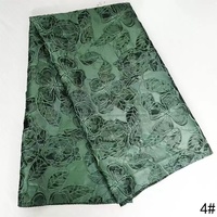 100% Polyester Designer Personnalisé Métallique Jacquard Brocart Tissu Beau Motif Floral 3D pour la Fabrication de Robes et de Sacs