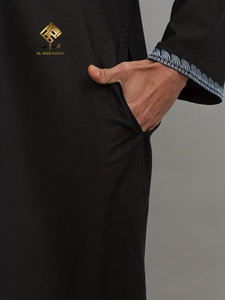 Matériaux haut de gamme de HARAMAIN, design tendance à capuche avec broderie marocaine, robe longue à manches longues populaire pour hommes musulmans - Product Image 6