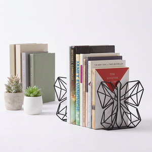 Juego de 2 sujetalibros metálicos AK con diseño de mariposa, acabado en polvo negro, soportes decorativos para libros para mesa, decoración de sala de estar - Product Image 3