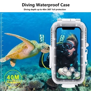 PULUZ Custodia Impermeabile per Immersioni 40m/130ft per <span class=keywords><strong>Foto</strong></span> e Video Subacquei per <span class=keywords><strong>iPhone</strong></span> 12 Pro Max / 12 / 12 Pro / 12 mini - Product Image 2