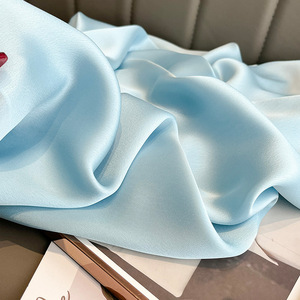 Sciarpa di <span class=keywords><strong>Seta</strong></span> Bianca Tinta Unita alla Moda per Donne, Nuovo <span class=keywords><strong>Foulard</strong></span> di Design Blu, Copricapo in <span class=keywords><strong>Seta</strong></span> per Signore - Product Image 5