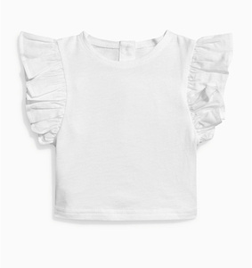 Conjunto Casual y Cómodo para Bebé, Camisa Elegante con Mangas con Volantes y Pantalones Cortos a Rayas - Product Image 4