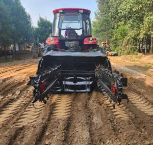 Trancheuse à chaîne montée sur tracteur, profondeur 1,5 mètre, largeur 25/40/50/60/80/150 cm, pour fermes, vergers et travaux <span class=keywords><strong>de</strong></span> construction - Product Image 2