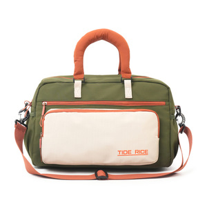 Sac de voyage court en nylon résistant à l'usure avec logo imprimé pour hommes et femmes, sac de sport portable avec sangle détachable - Product Image 3