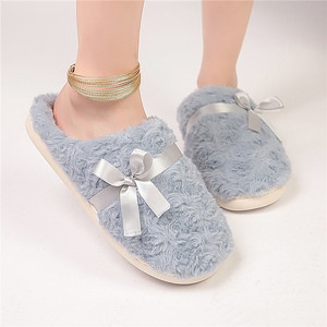 <span class=keywords><strong>Ciabatte</strong></span> <span class=keywords><strong>in</strong></span> velluto con fiocco di pelliccia per ragazze punta morbida facile da abbinare a casa mocio di cotone ispessito invernale <span class=keywords><strong>in</strong></span> <span class=keywords><strong>gomma</strong></span> popolare estiva - Product Image 5