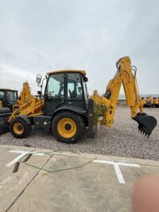 777A <span class=keywords><strong>Liugong</strong></span> Bagger lader mit Cummins Motor Front bagger Heck lader - Product Image 3