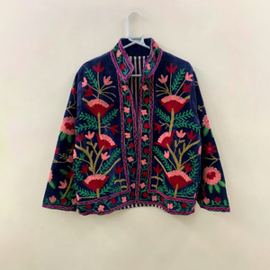 Veste en velours bleu marine pour femme, brodée à la main, style vintage bohème, travail floral au fil, ouverte sur le devant, manteau d'hiver, veste de soirée - Product Image 1