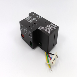 Produk Otomasi Industri Baru 082B3318 AMER <span class=keywords><strong>P</strong></span>/PI Controller 24V 50Hz 3VA - Product Image 1