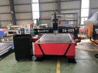 Routeur CNC professionnel 1325 1530 2040 Mach3 simple 3.2KW à entraînement par engrenages pour la production d'armoires et le traitement rapide des panneaux