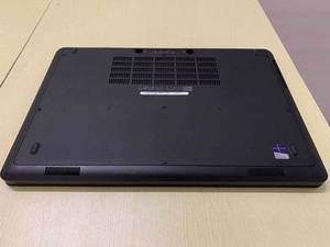 <b>Used</b> for D-ell E5550 Notebook 5th Gen i5/i7 4GB Ram 128GB SSD 15 Inch Full HD Portable Business <b>Laptop</b> - Product Image 4