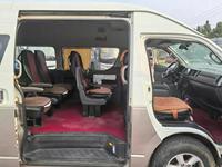 Mini-bus de passagers LHD d'occasion, diesel, norme d'émission Euro 5, transmission manuelle