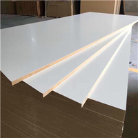 Panneaux MDF sur mesure de 18 mm, laminés mélaminés des deux côtés, 6 mm, 15 mm, 1/2 po, panneau de MDF mélaminé pour la fabrication de portes d'armoires