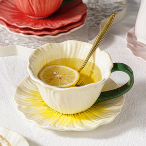Juego de Taza y Platillo de Cerámica Pintados a Mano para Té de Flores, Tazas de Café Creativas - Product Image 2