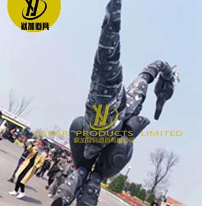 Costume de prédateur personnalisé avec casque d'oiseaux sur <span class=keywords><strong>échasse</strong></span>s réaliste fait à la main pour la scène de danse événement parc d'attractions spectacle avec masque - Product Image 2