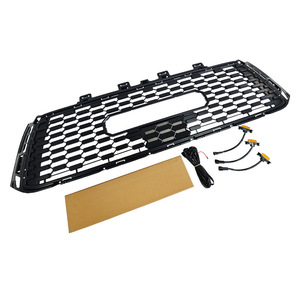 Parrilla estilo TRD para Toyota Tundra 2010-2013, diseño de panal negro con accesorios de montaje - Product Image 3