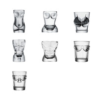Creative 2oz Sexy Bikini Buste Poitrine 3D Shooter Lunettes Verre Haute Qualité One-sipped Verre pour Bar Parties