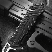 Couteau de poche tactique multifonctionnel pliable en acier inoxydable OEM avec poignée à revêtement noir personnalisable pour la survie en extérieur et la randonnée