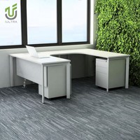 Bureau de direction modulaire en forme de L IULTRA, durable et facile à assembler, style moderne contemporain, plateau en bois MDF/MFC, usage commercial