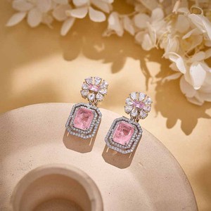 Pendientes colgantes <span class=keywords><strong>de</strong></span> aguja <span class=keywords><strong>de</strong></span> plata con diseño Floral Retro <span class=keywords><strong>de</strong></span> moda para prevenir alergias, regalos <span class=keywords><strong>de</strong></span> <span class=keywords><strong>primavera</strong></span> y otoño para mujeres - Product Image 5