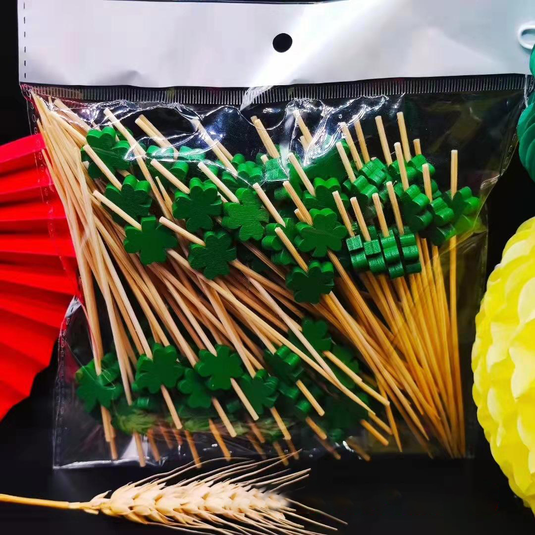 #06- Tréboles Verdes